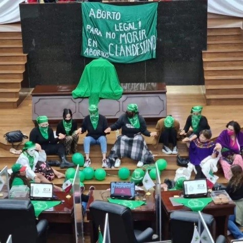 De madrugada, desechan diputados Aborto legal en Durango