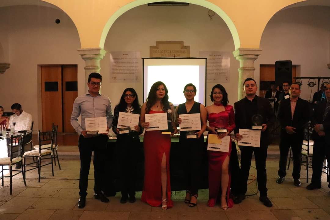 Facultad de Arquitectura “5 de Mayo” UABJO premia lo mejor del diseño conceptual