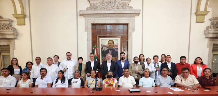 Con firma de paz entre Nopalera y Zimatlán de Lázaro Cárdenas se pone fin a 30 años de conflictos y ataques armados