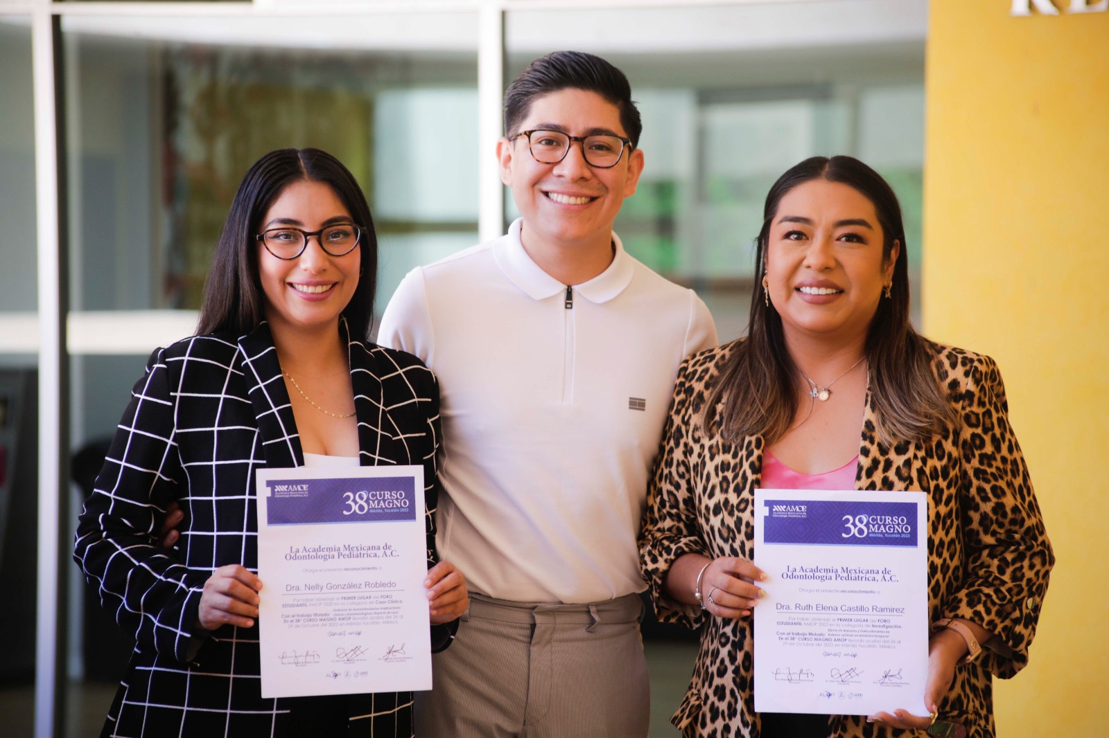 Estudio de caso clínico de automutilación da primer lugar en concurso nacional a la UABJO