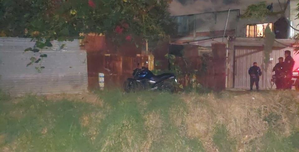Recuperan policías de Santa Lucía del Camino, motocicleta robada en el mismo día