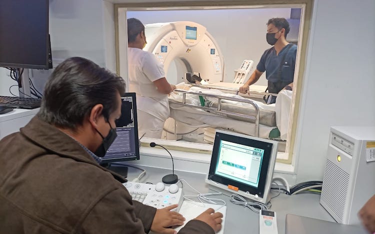 Pone IMSS Oaxaca en operación tomógrafo con tecnología de punta