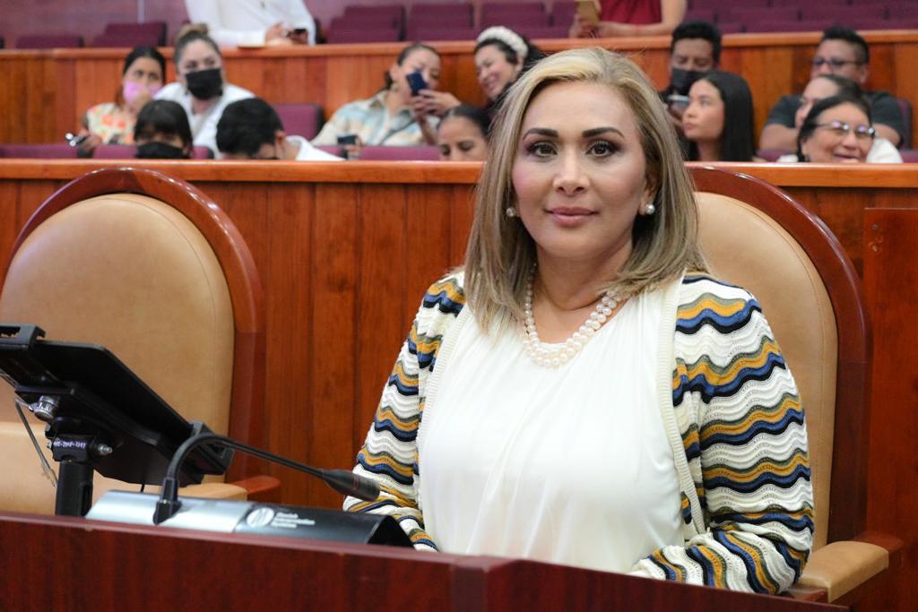 Solicita diputada Cony Rueda a municipios asignar presupuesto a Instancias de las mujeres