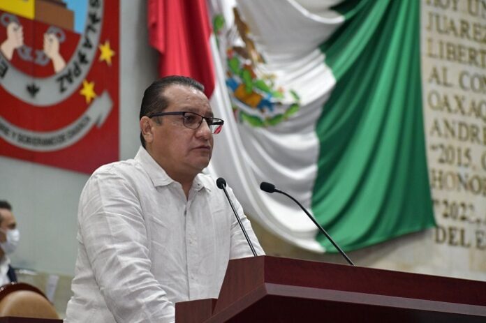 Denuncia diputado César Mateos Benítez “extorsión” a municipios indígenas en el IEEPCO