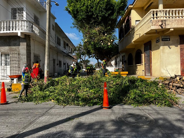 Remoza Gobierno de Juchitán plazuela ubicada en Hidalgo y 5 de mayo 