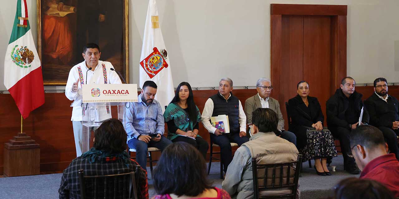 180 organizaciones sociales de Oaxaca derivan de fragmentaciones y buscan beneficio económico y negocios; solo 20 están legitimadas