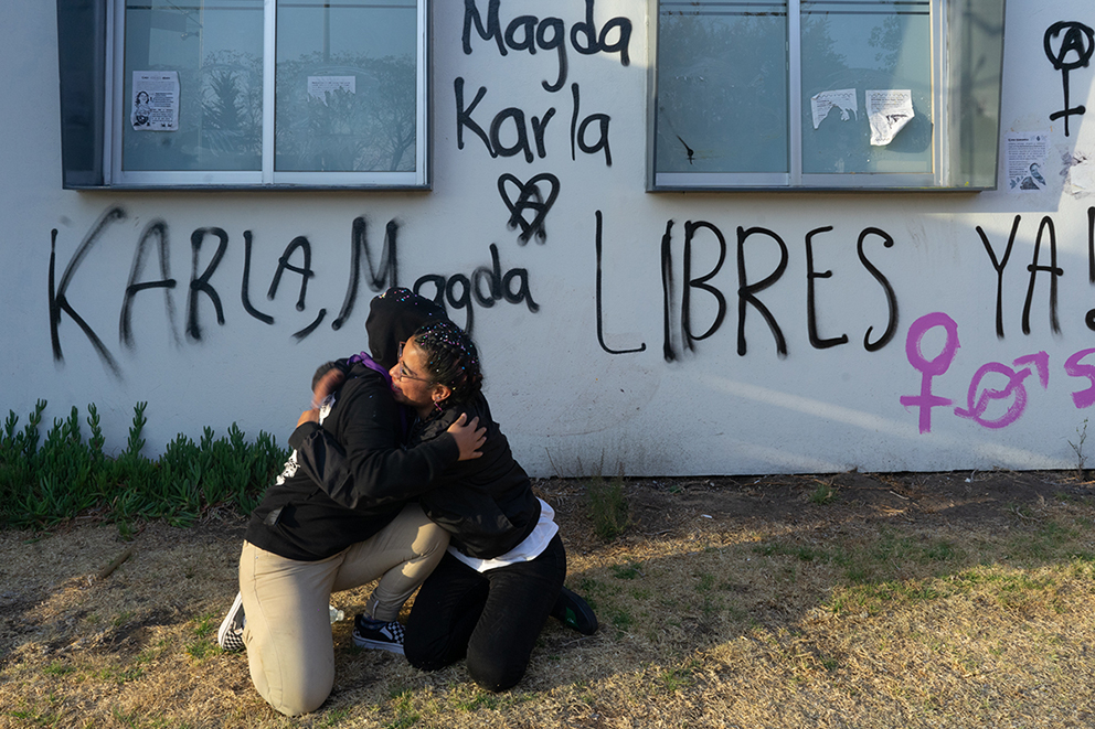 Magda y Karla, las feministas que resistieron 315 días tras los muros de Santa Martha