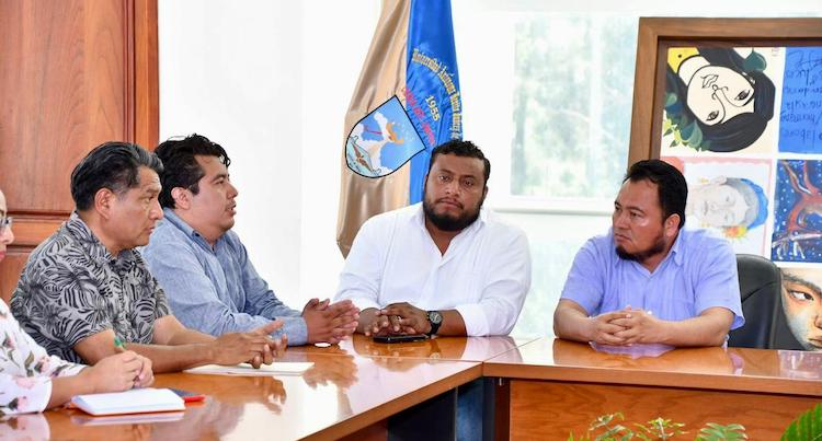 Juchitán tendrá sede de escuela de artes plásticas de la UABJO: Miguel Sánchez Altamirano