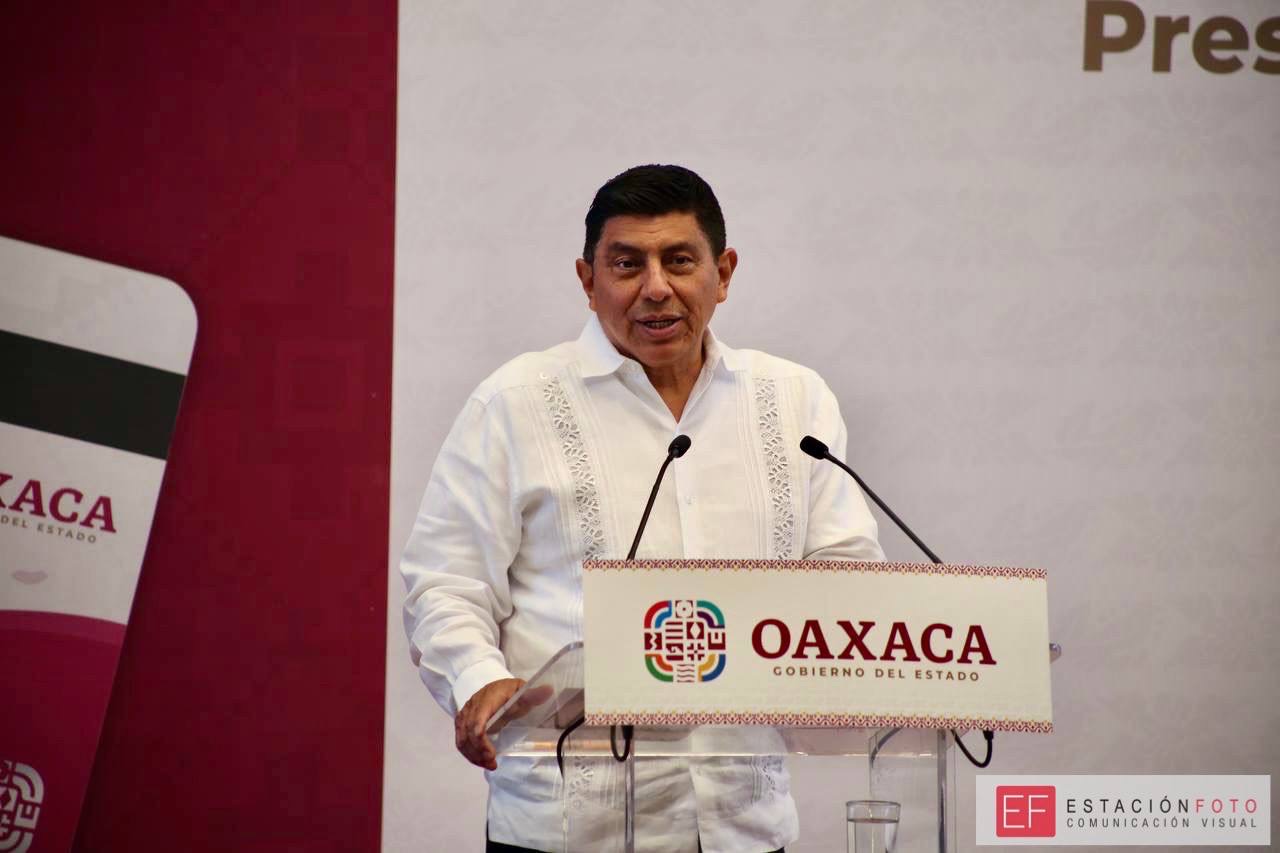 gastos fantasma funcionarios de Oaxaca
