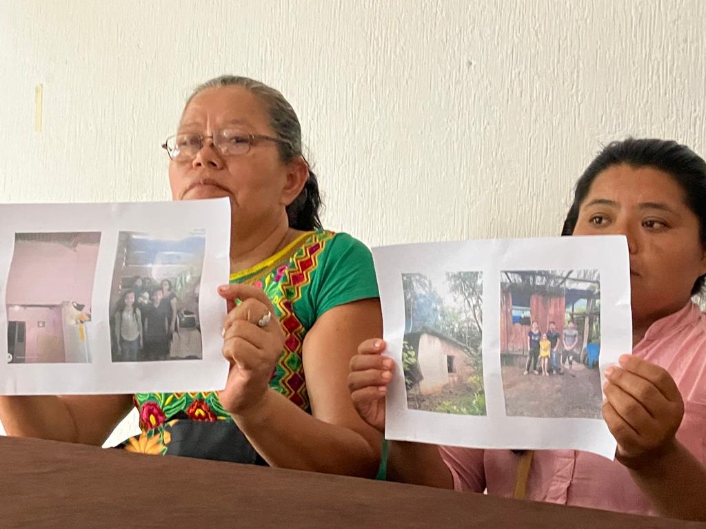 Mujeres de la sierra mixe zapoteca en Oaxaca reclaman viviendas: “Sedatu nos excluyó del censo”