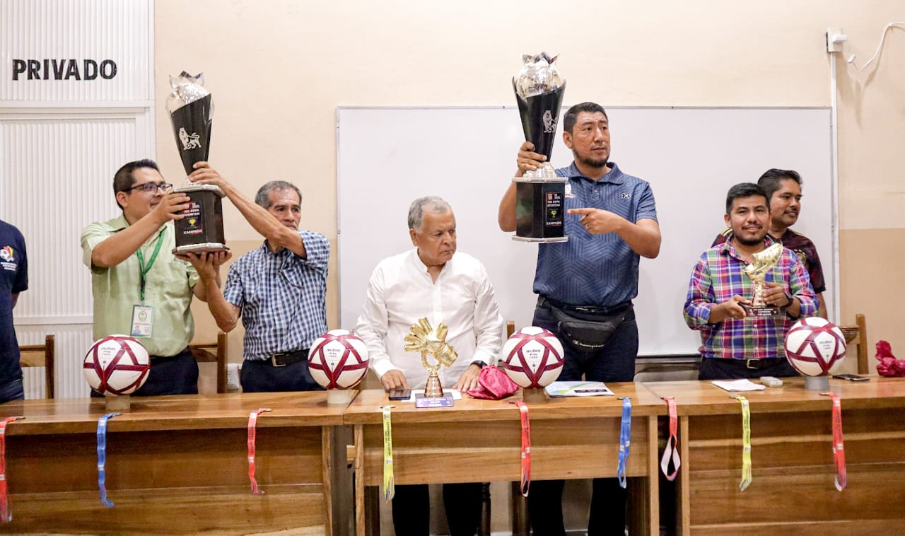Presentan Primera Copa Juchitán 2023 de Fútbol, Coordinación de Deportes del Ayuntamiento y el club Deportivo Juchitán