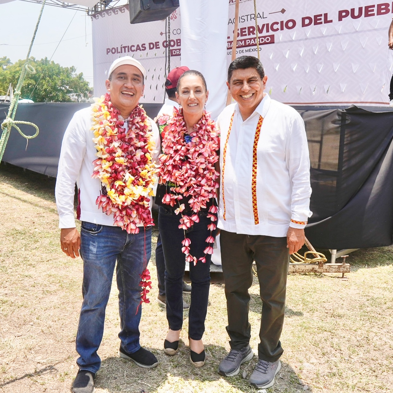 FUCO, recibe con marcha multitudinaria a Claudia Sheinbaum en Juchitán