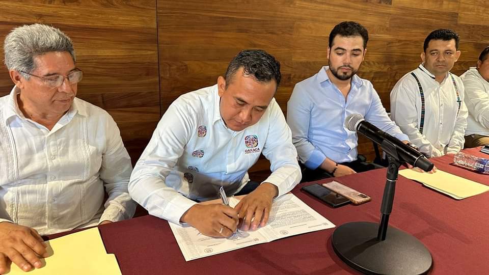 Firman convenio Secretaría de Administración y CGEMSySCyT para la profesionalización del funcionariado
