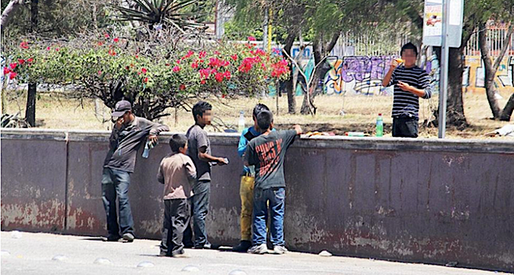Sentencian a 34.5 años de prisión a tres indígenas de Chiapas por trata de personas, explotación laboral y mendicidad