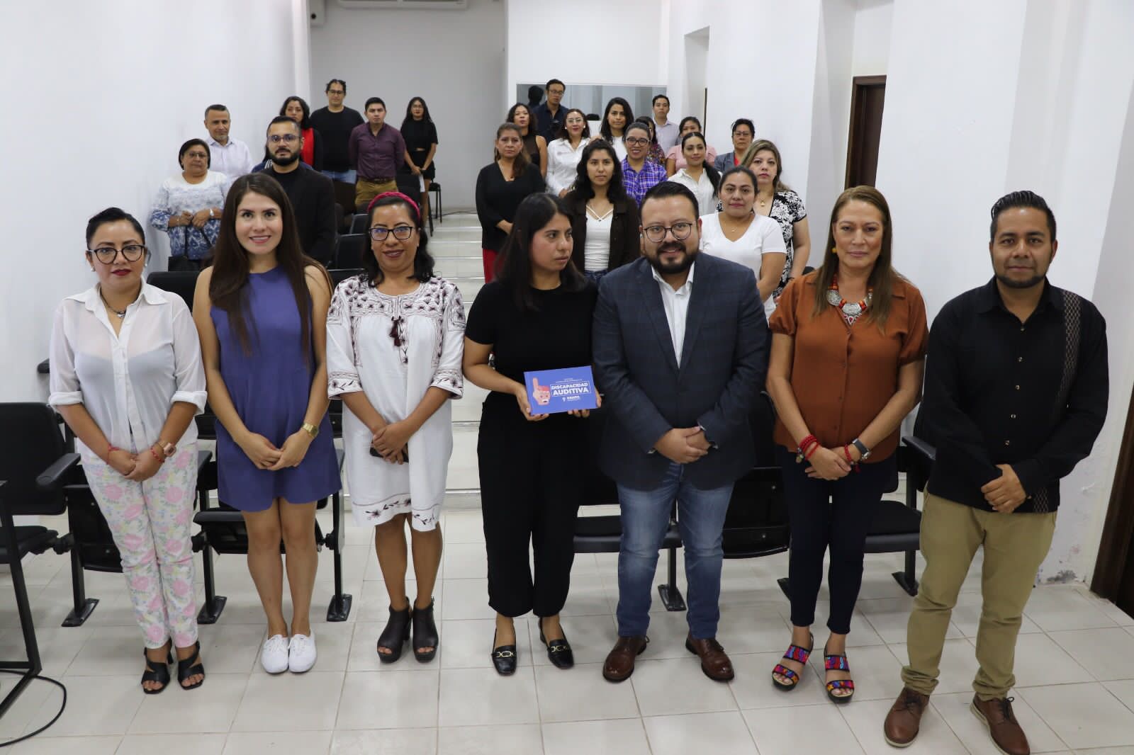 En Oaxaca 22.1% de la población tiene discapacidad auditiva; OGAIPO presenta guía de atención