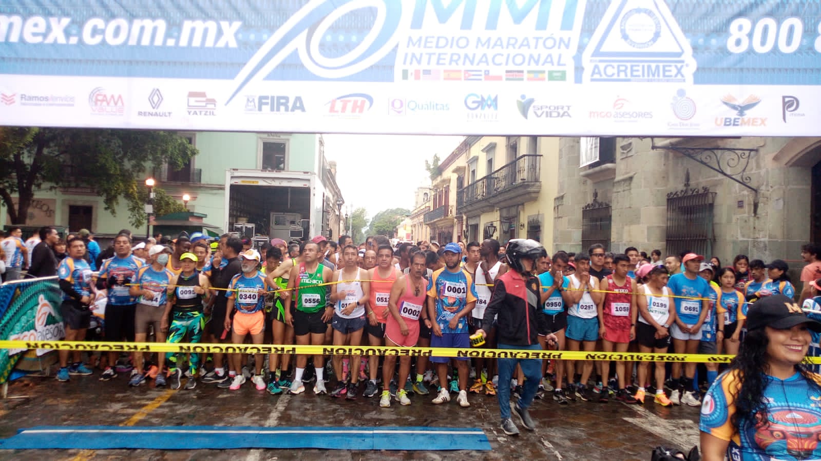 Kenianos dominan la Medio Maratón Acreimex, en Oaxaca