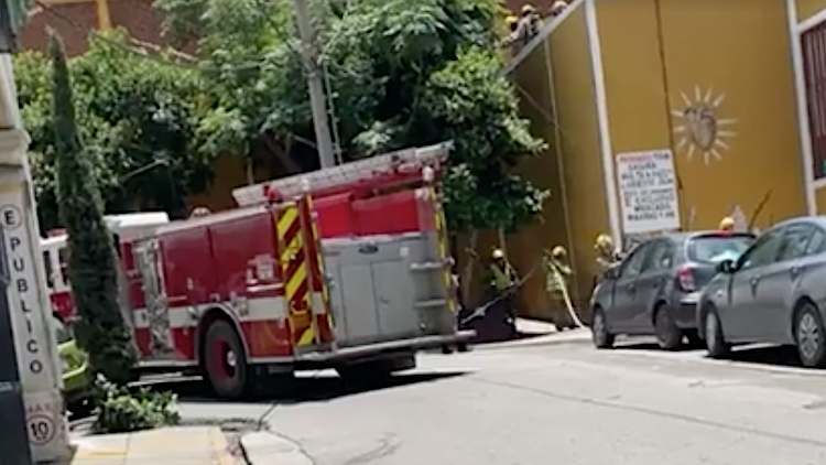 Activan protocolo de seguridad tras fuga de gas en el Mercado IV Centenario