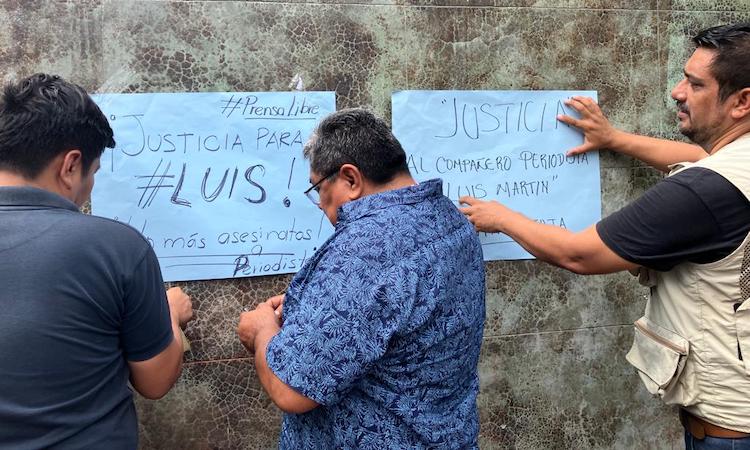 Protestan en Oaxaca por crimen de periodista de Nayarit, Luis Martín Sánchez