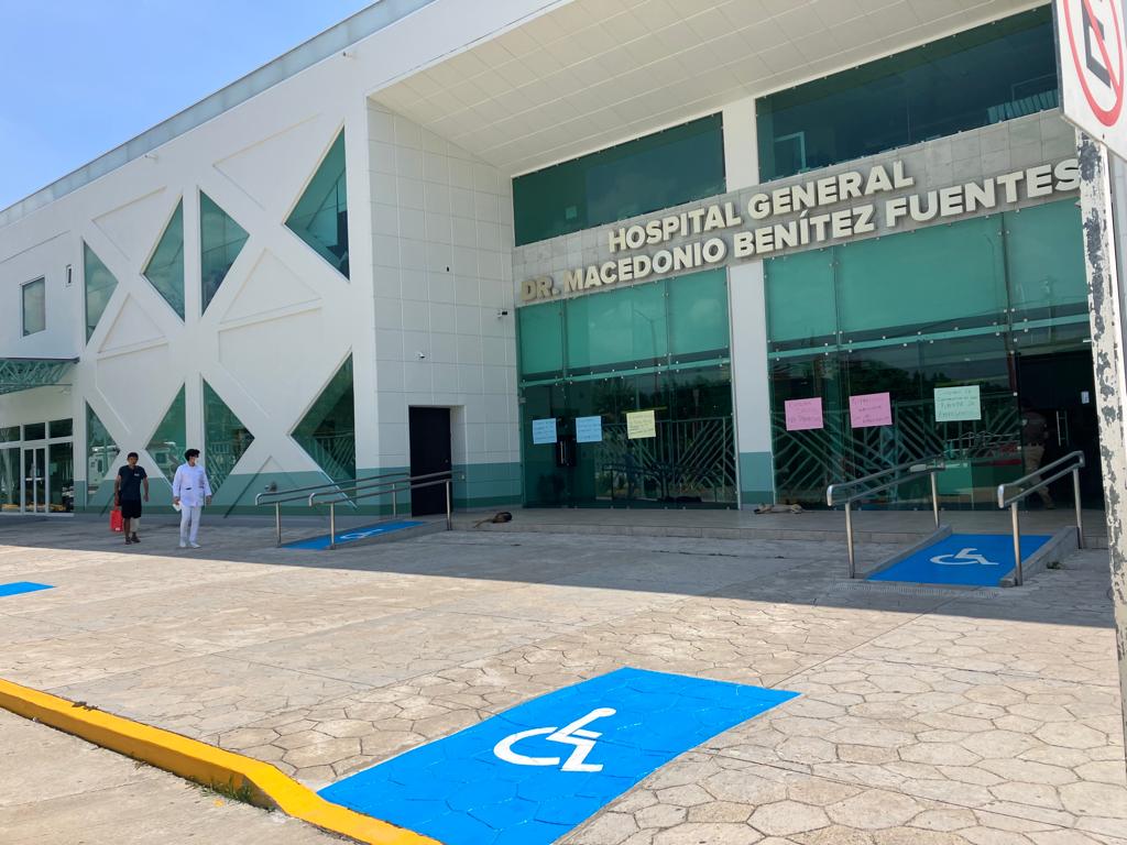 Cumple 8 días paro en hospital civil de Juchitán; elevadores aún no funcionan y tampoco hay rampa