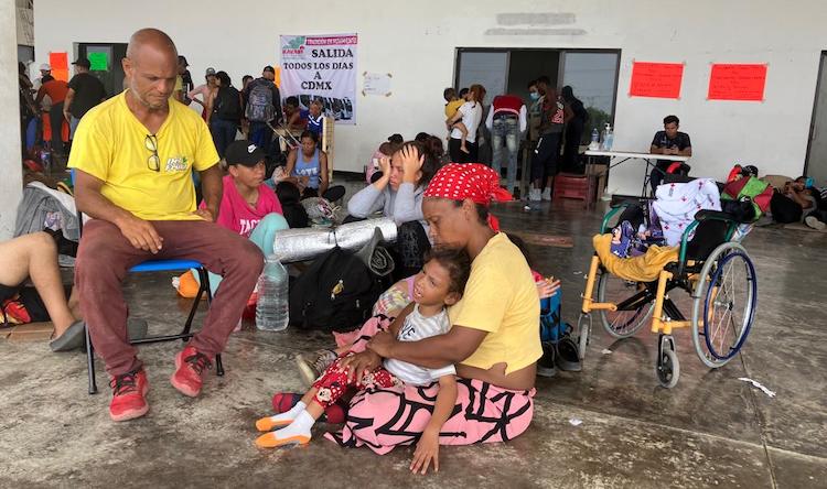 “En Venezuela, con 8 dólares es imposible vivir”: migrantes