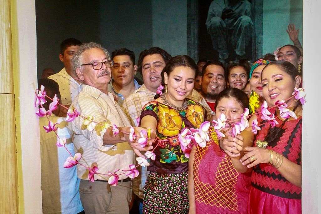 Inauguran primera exposición de alumnado de Artes Plásticas de la UABJO