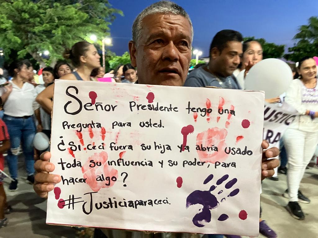 Marchan en Unión Hidalgo, Oaxaca para exigir justicia para Cecilia: “Hace un mes la mataron y andan libres”