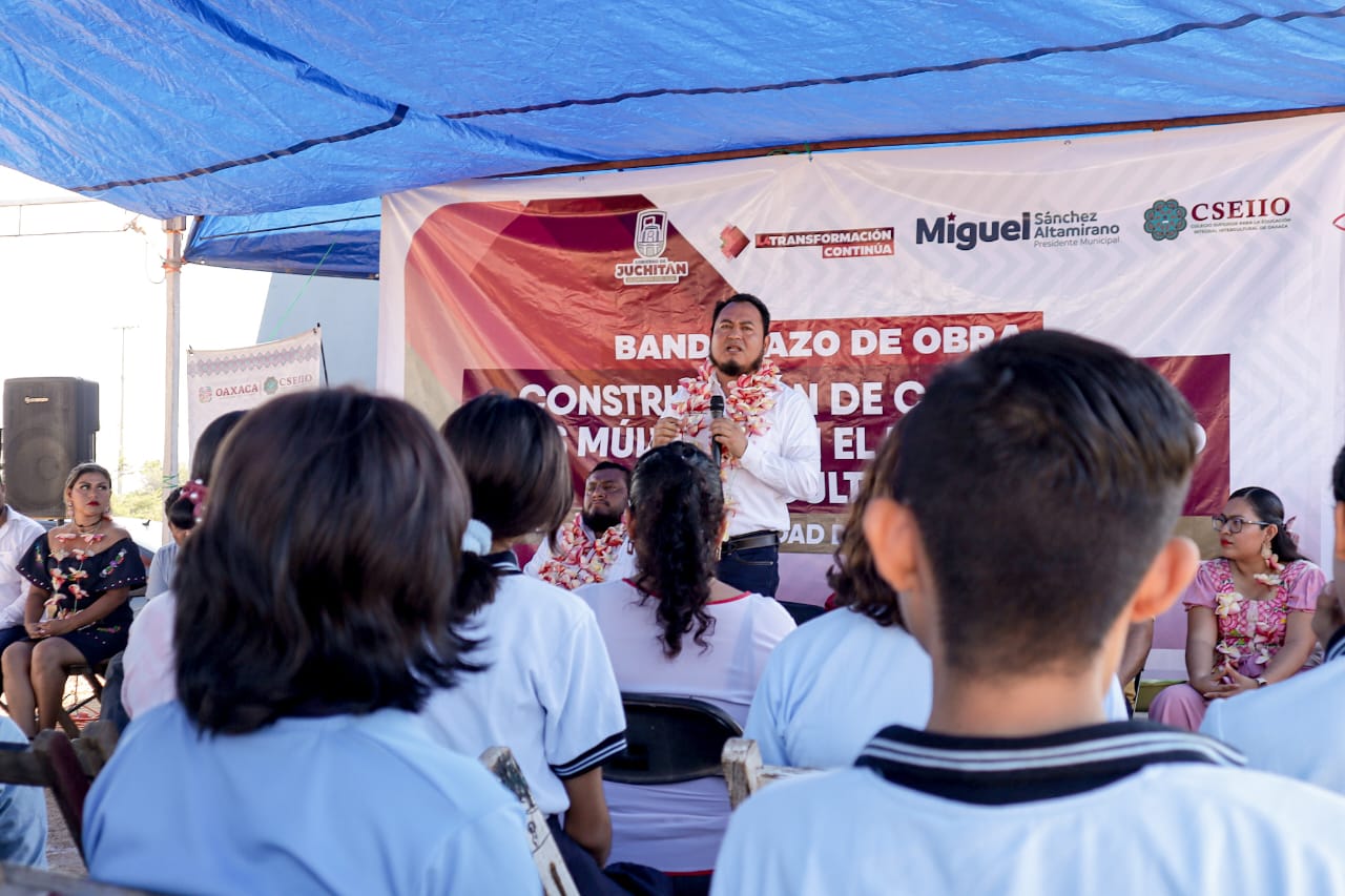 Seguimos apostándole a la educación por el bienestar de Juchitán: Miguel Sánchez Altamirano