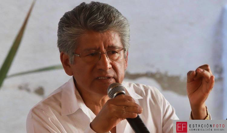 Por ambición y “dejar de actuar” fuera de la ley, Neri pide licencia para buscar reelección