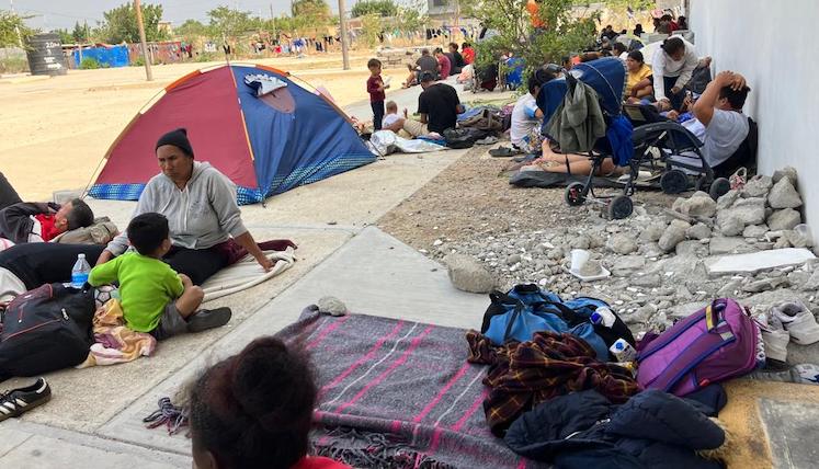 Caravana “Éxodo de la pobreza” llegó a Juchitán y denuncia acoso y amenazas