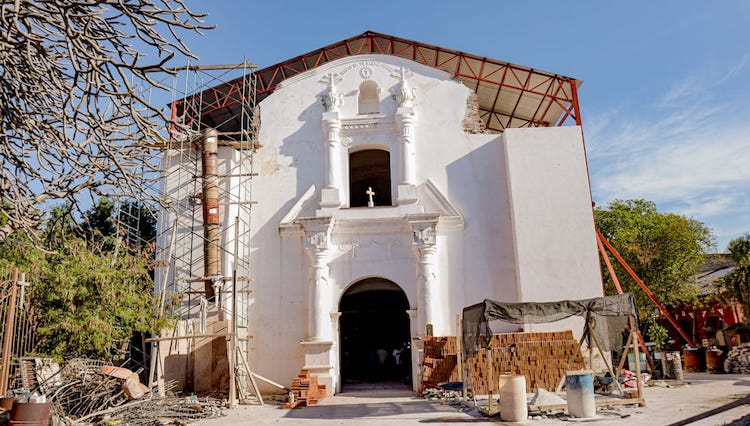 Con restitución de bóveda y cúpula, concluirá reconstrucción de templo de San Vicente Ferrer: Miguel Sánchez Altamirano