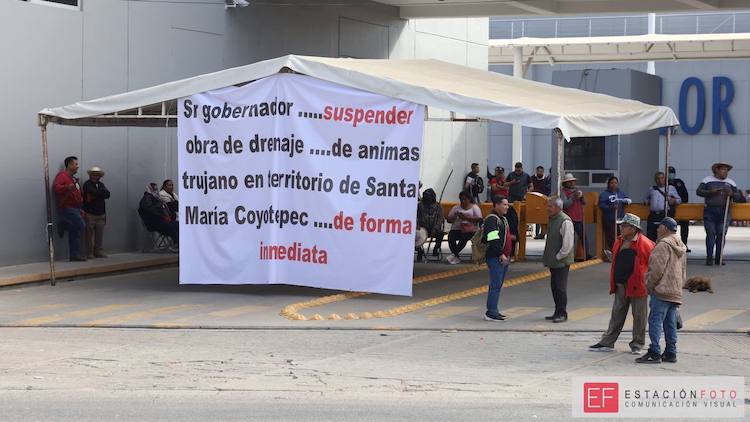 Toman Cuartel de la Policía Estatal de Oaxaca por conflicto intermunicipal