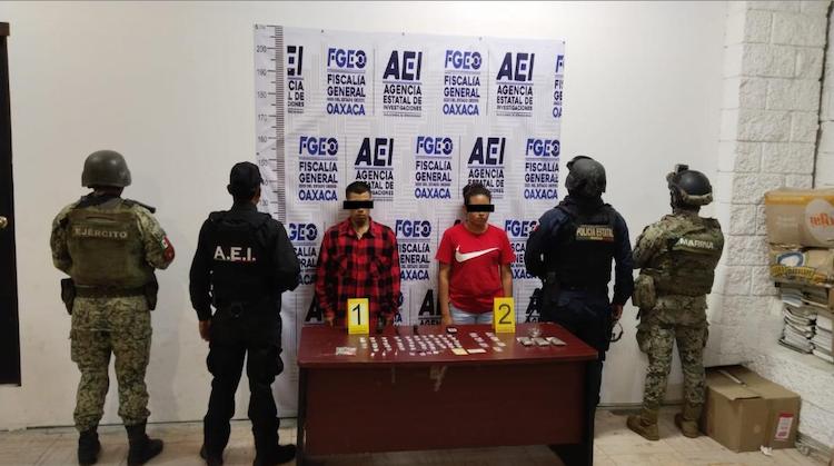 Fiscalía de Oaxaca ejecuta orden de cateo en Pinotepa Nacional