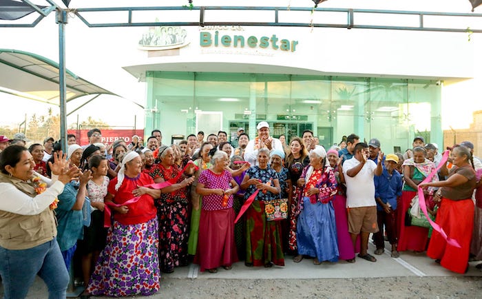 Atestigua Miguel Sánchez Altamirano inauguración del Banco del Bienestar en Álvaro Obregón