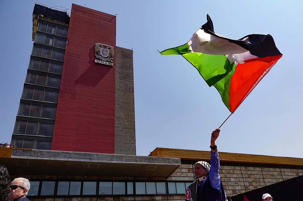 A regañadientes, UNAM recibe carta contra el genocidio en Palestina