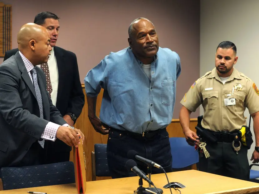 Muere O.J. Simpson, el exjugador de futbol americano acusado de asesinato, a los 76 años