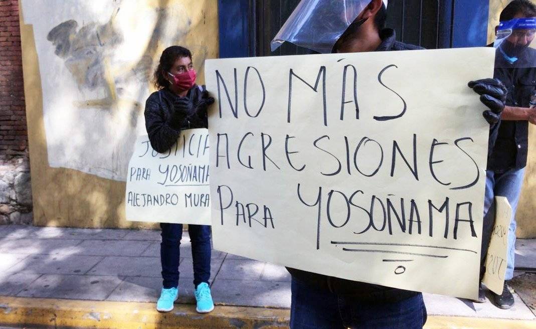 Santiago Yosondúa sitia a la comunidad mixteca de Santo Domingo Ixcatlán; temen ataque armado