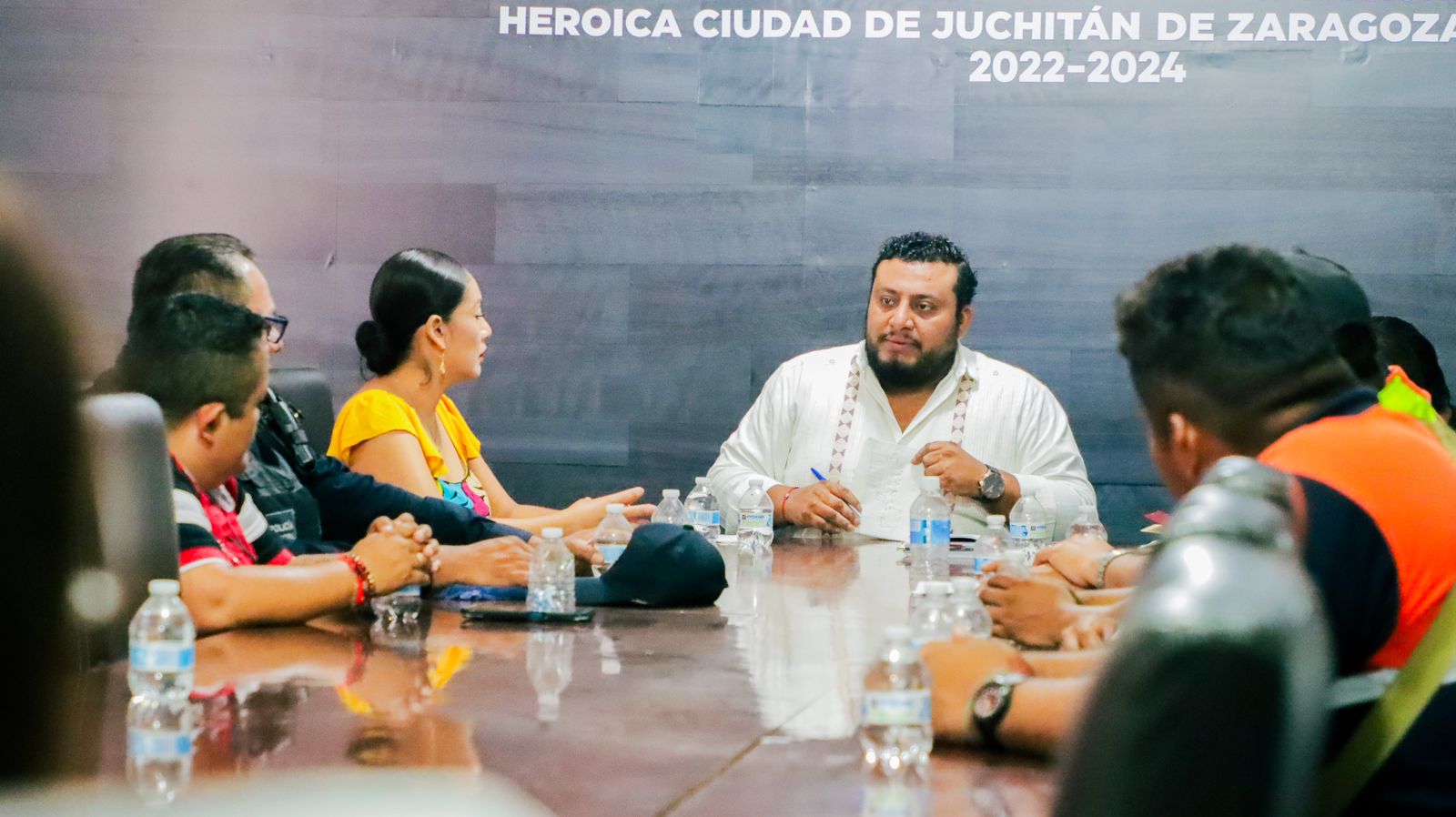 Gobierno de Juchitán garantiza atención integral a ciudadanos en Domingo de Ramos