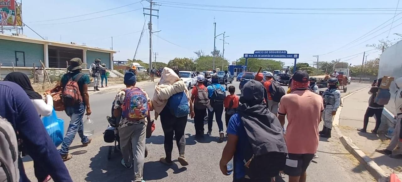 Caravana Migrante 2024 llega a Juchitán con 2 mil 500 personas: “Nadie nos detendrá por nuestros sueños”