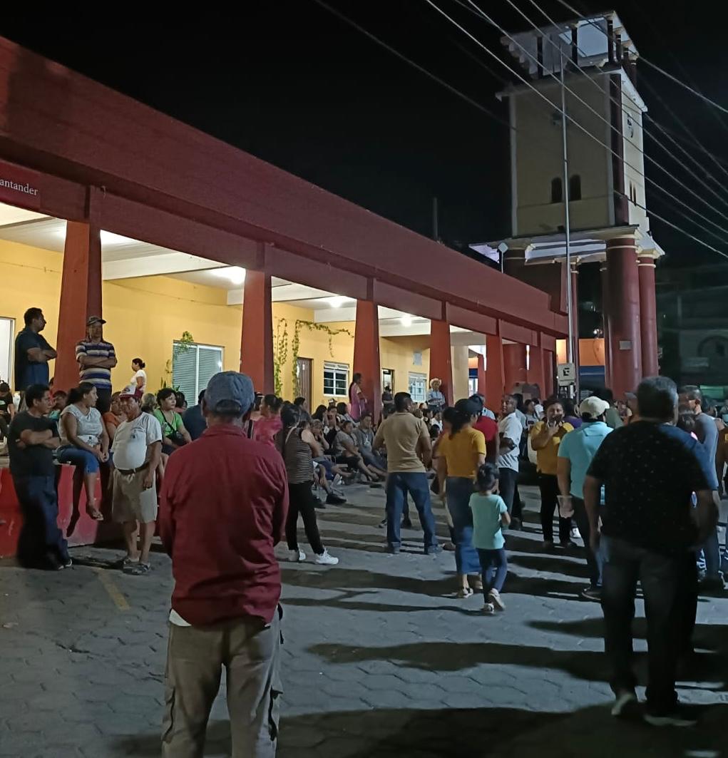 Por desbasto de agua retienen a presidenta municipal de Cuicatlán, Oaxaca