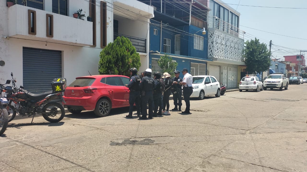 Asalto en Oaxaca deja a cuentahabiente herido y despojado de 300 mil pesos