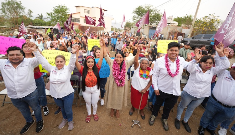 Barrio El Rosario apoya a Nancy Benítez para que sea la primera presidenta de Santa Cruz Xoxocotlán