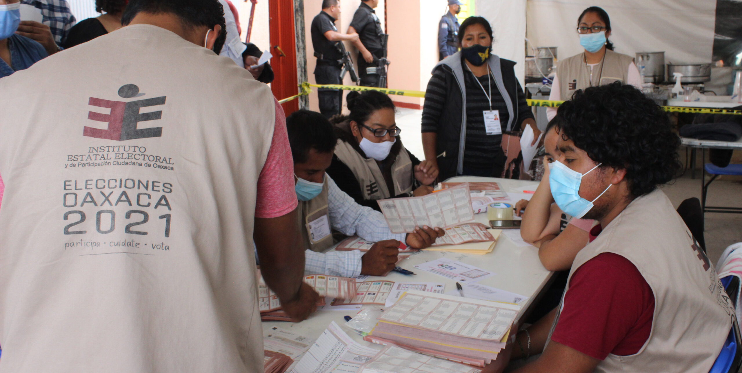 IEEPCO pide a paz en cómputos municipales; simpatizantes toman consejos municipales de Zimatlán, Jalapa de Díaz y Pochutla