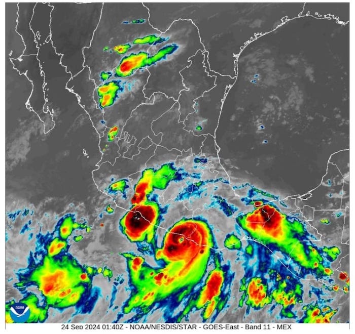Huracán «John» se intensifica a categoría 3