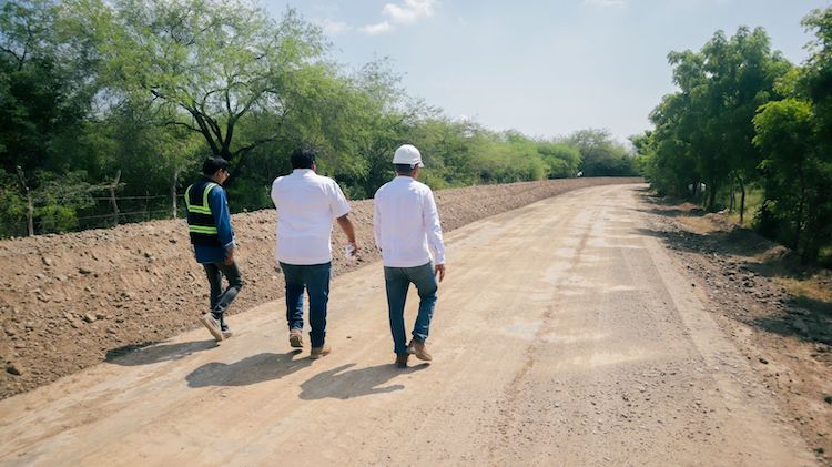 REHABILITACIÓN DE CARRETERA A PLAYA VICENTE IMPULSARÁ SU DESARROLLO: MIGUEL SÁNCHEZ ALTAMIRANO