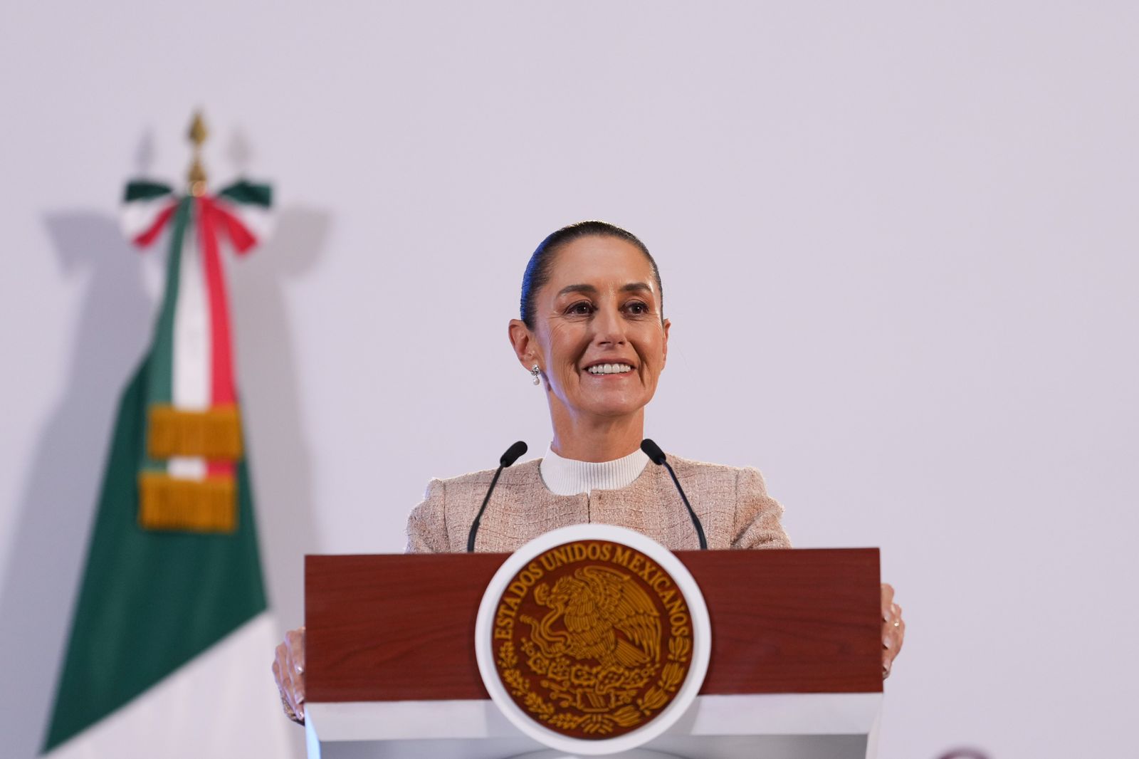 Sheinbaum anuncia 2 millones de acciones de vivienda