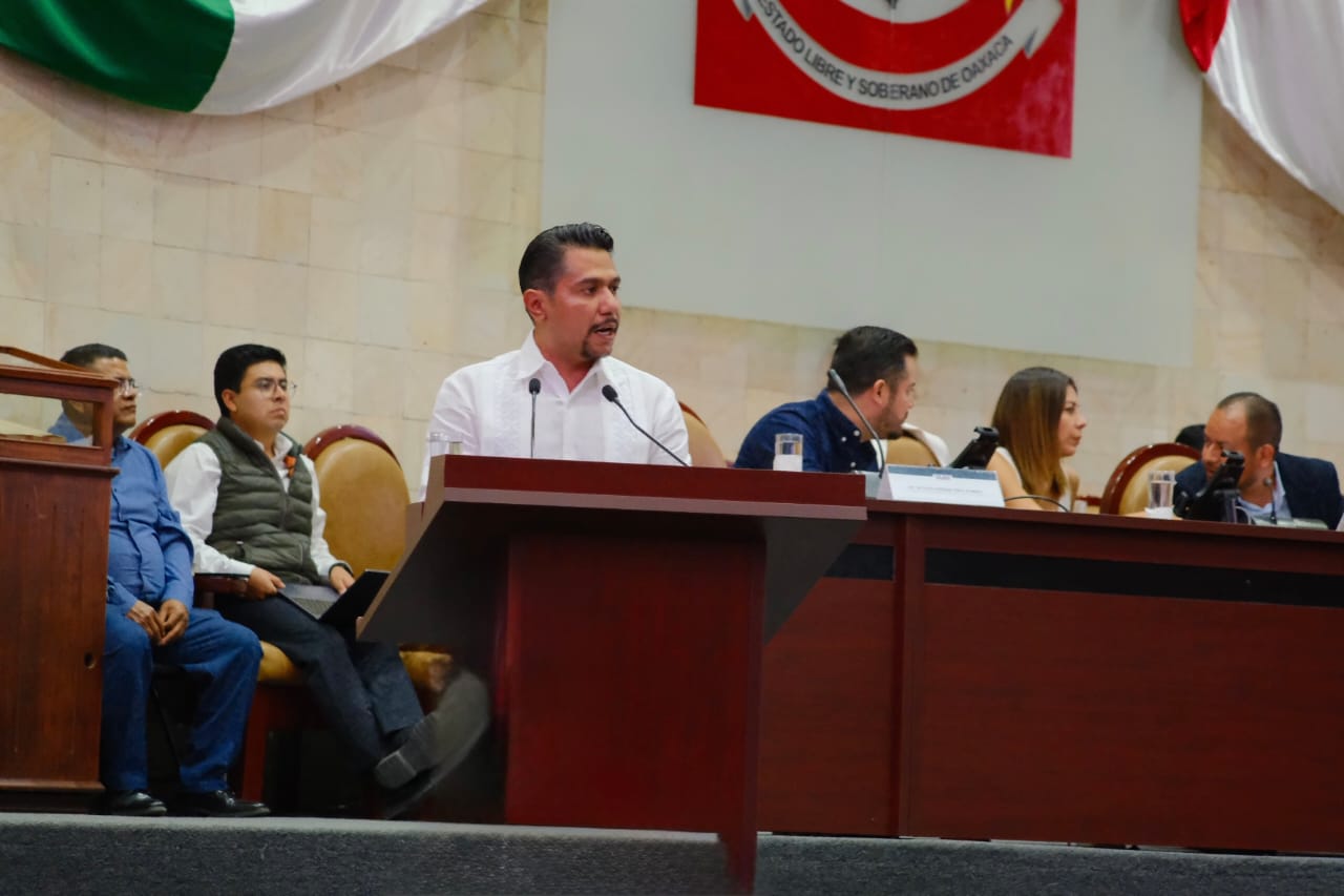 Más de 22 mil obras, con una inversión de 4 mil 246 mdp se han hecho en Oaxaca, afirma la SIC