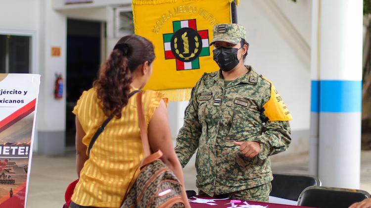 Fuerzas Armadas acercan servicios de salud y bienestar a población de Xoxocotlán