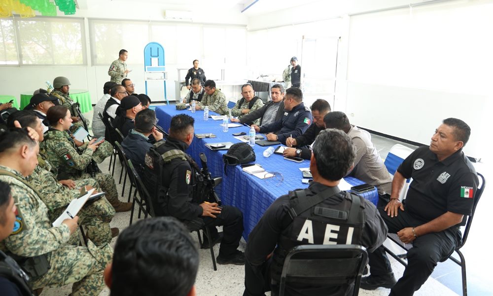 Seguridad Pública de Juchitán queda a cargo de Policía Estatal, DEFENSA, SEMAR y GN; 218 policías municipales a exámenes de control de confianza