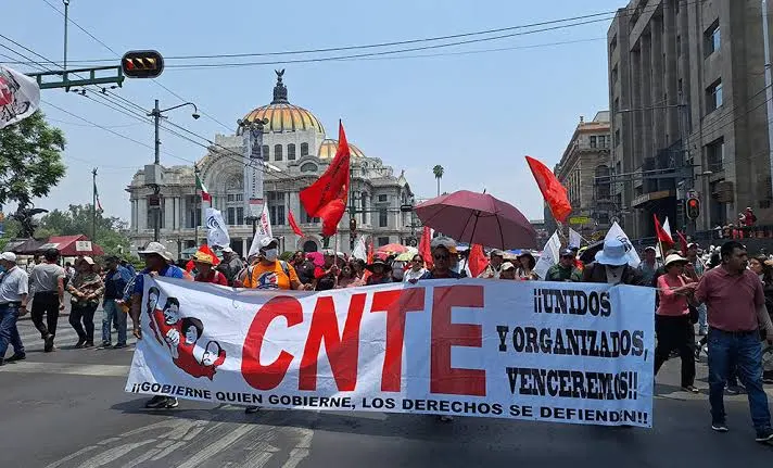 Gobierno reitera a maestros de la CNTE reiniciar clases