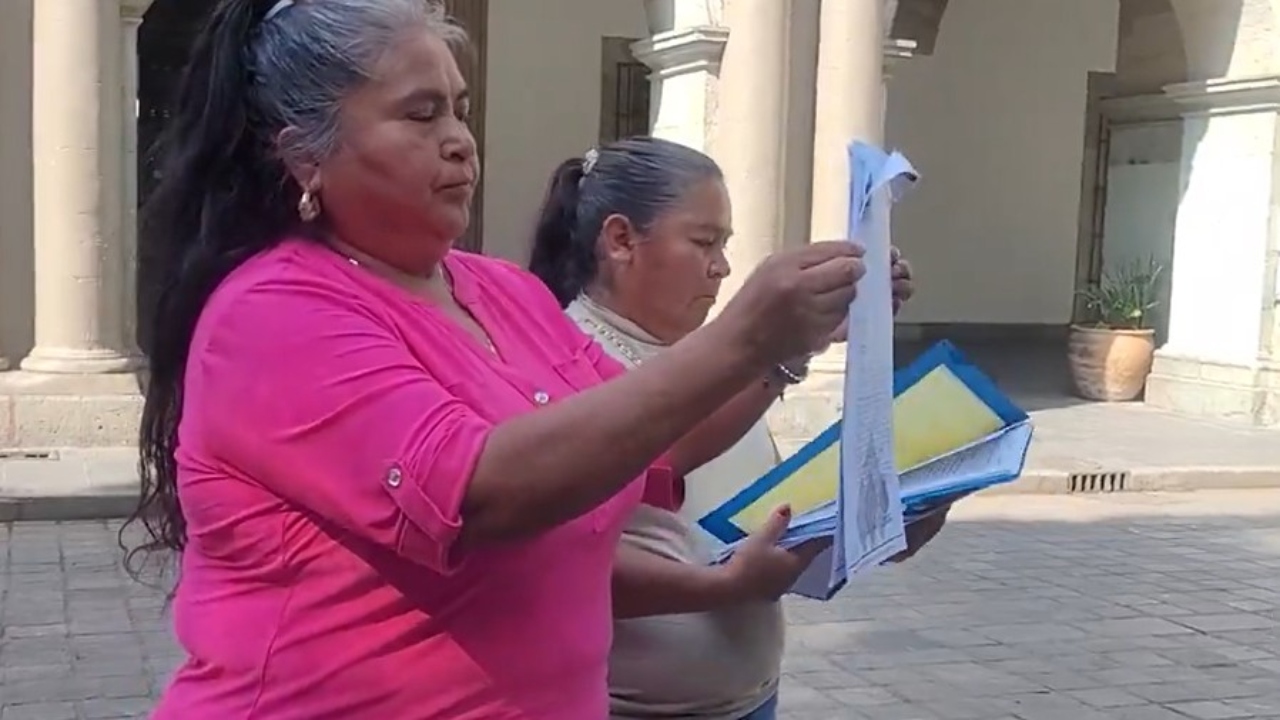 Presidenta de Zapotitlán Palmas defiende su cargo, rechazó incurrir en corrupción e insiste que padece violencia política